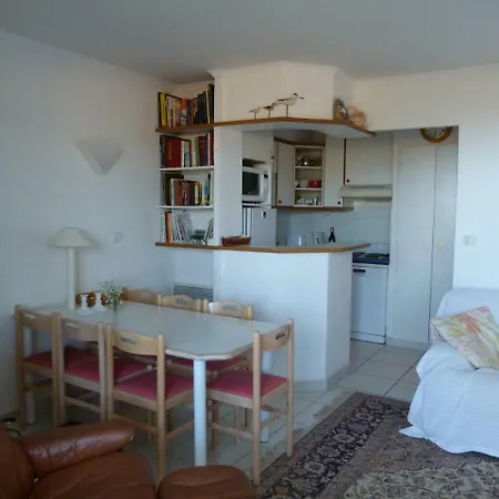 Cap Esterel Les Bastides : 4 Pieces Rez De Jardin Calme O5 - Esterel Vacances 144la Apartment