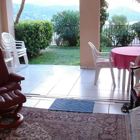 Apartment Cap Esterel Les Bastides : 4 Pieces Rez De Jardin Calme O5 - Esterel Vacances 144la Saint-Raphael (Var)